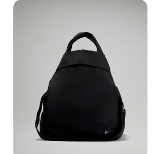 Lululemon on my level bag